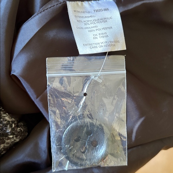 TRIBAL Jacket - Picture 6 of 8